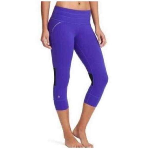 Athleta Relay Capri Crop Leggings Vent Reflective M - Picture 1 of 8